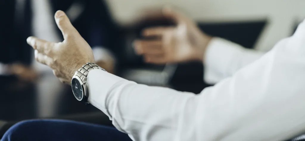 VIMsolutionsinc's tweet card. Donna Van Natten, known to the world as 'The Body Language Dr.,' shares some simple nonverbal-communication techniques to help build up your confidence.