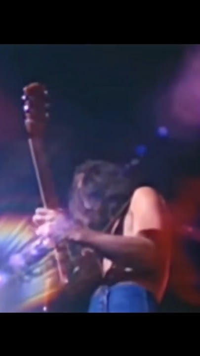 canadianstudmuf's tweet card. Frank Zappa - Muffin Man (Live 1977) 🧁★🎸