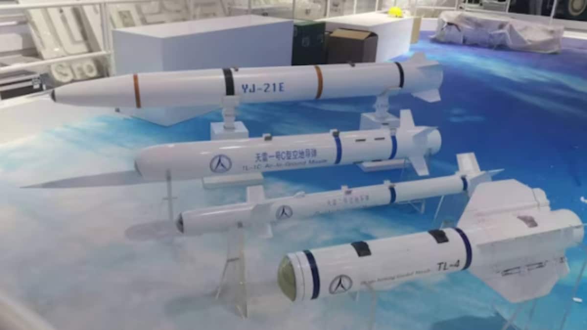 CNNnews18's tweet card. The YJ-21 fits PLAN’s new HT-1E Universal VLS, enabling deployment from islands and boosting strike flexibility for China’s surface task forces across air and sea domains