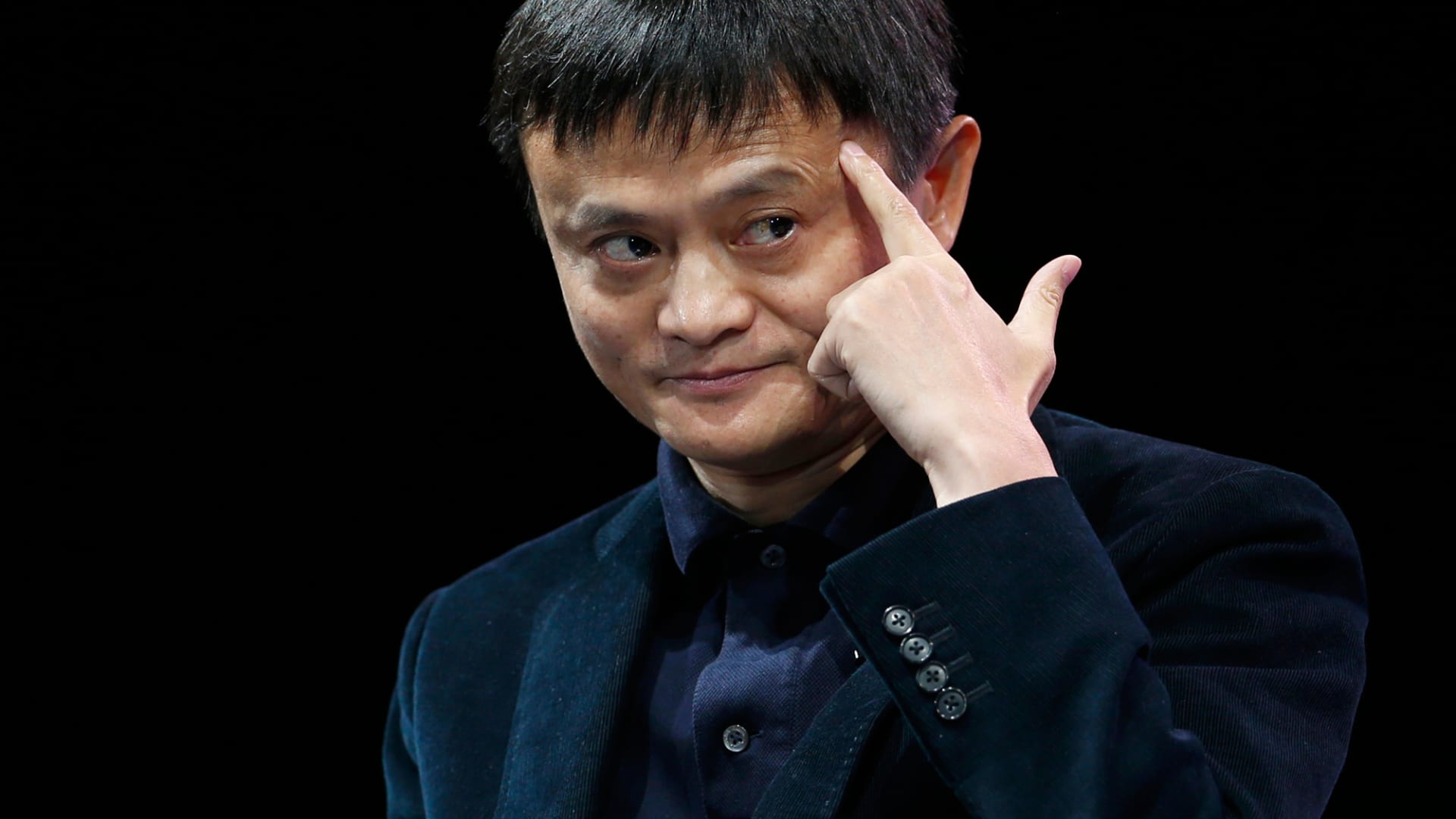 CNBC's tweet card. Artificial intelligence will be painful, but it brings with it opportunities, Alibaba CEO Jack Ma tells CNBC.