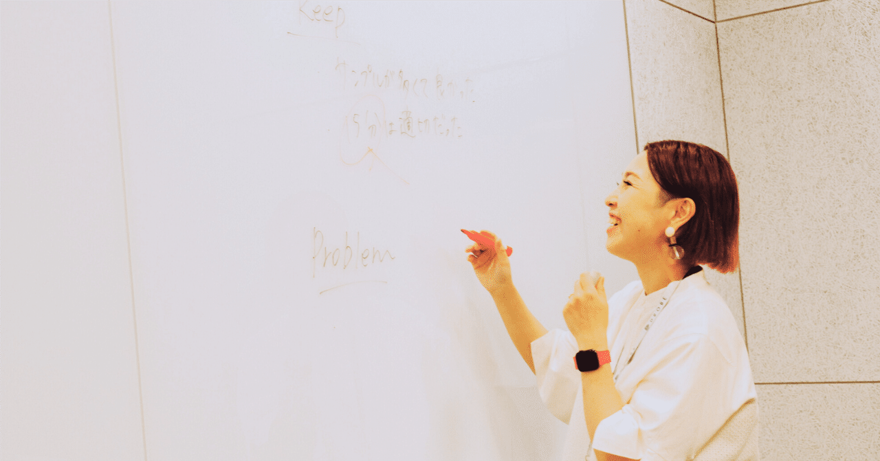 akuchaaan's tweet card. 2020年にひとりめ人事として参加したDROBE（ドローブ）を、10月末で退職します。改めて文字にすると、胸がどきどきしてきます。 公園で撮影したお気に入りの集合写真。みんなお気に入りのファッションに最高の笑顔！ スタートアップのひとりめ人事として5年間を過ごすのって、結構レアな体験なのではと思い、一つの挑戦の物語として、退職エントリをしたためることにしました。 DROBEの成長の軌跡と、わ...