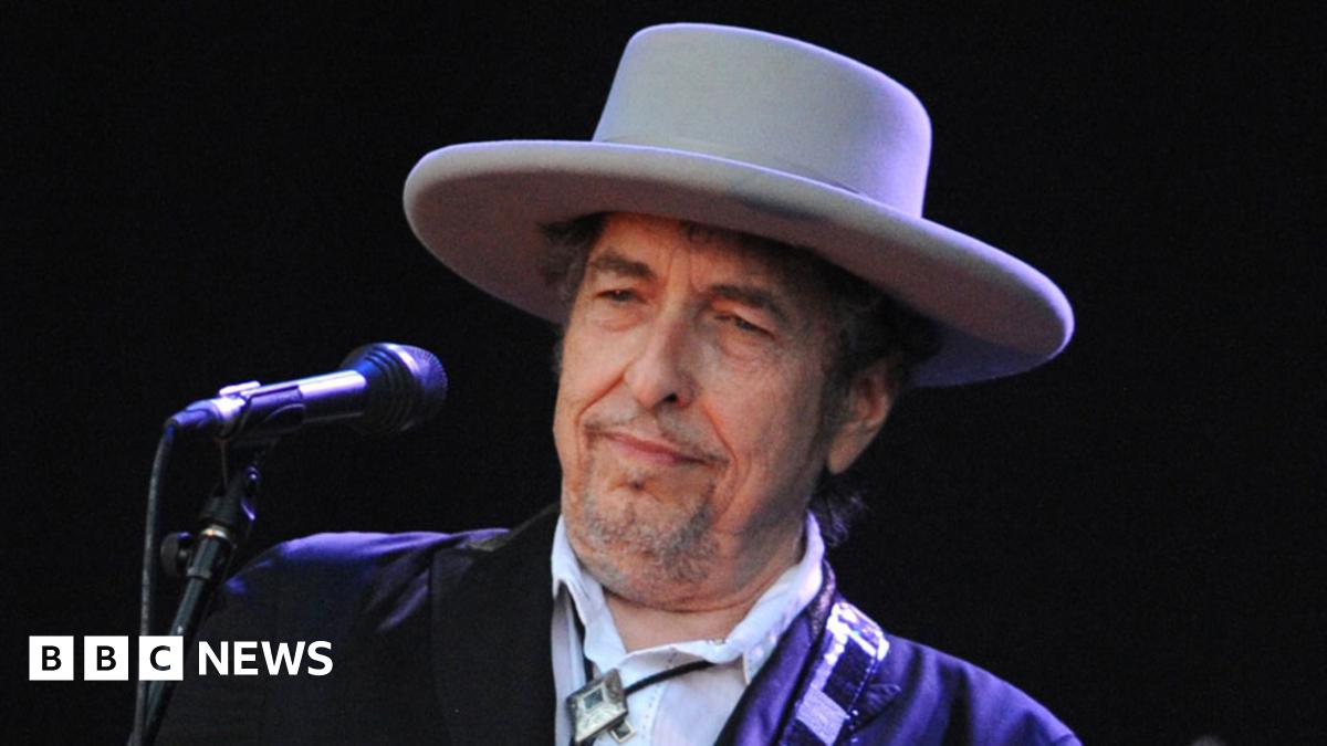 BBCBreaking's tweet card. US singer Bob Dylan is awarded the Nobel Prize for Literature, becoming the first songwriter to win the prestigious accolade.
