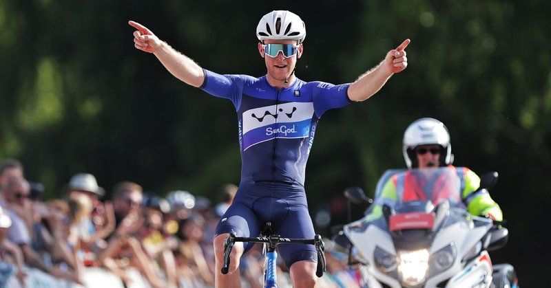 Tweet card summary image