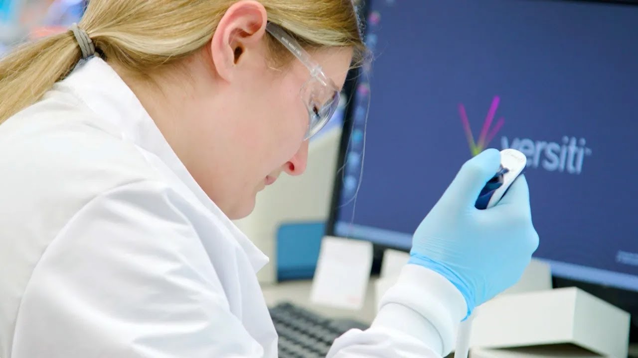Versiti's tweet card. Discover Versiti Diagnostic Labs, Clinical Trials and Biomaterials |...