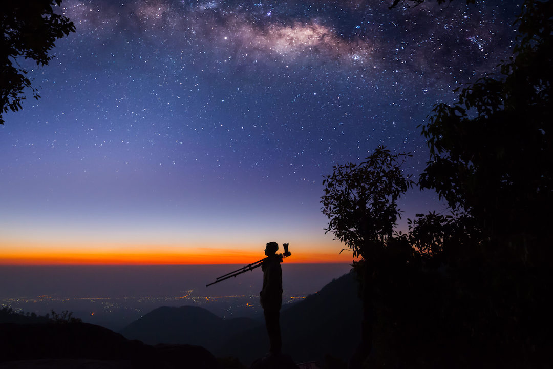 TechMarksPH's tweet card. Share photos and vectors, earn money, and gain exposure as a Vecteezy contributor.