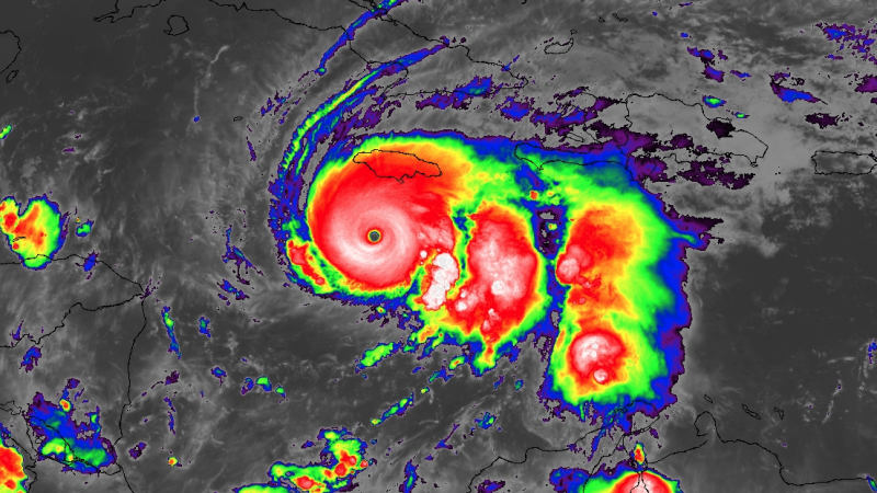 CNN's tweet card. Melissa continues to strengthen as it gets closer to becoming the strongest storm to ever make landfall in Jamaica.