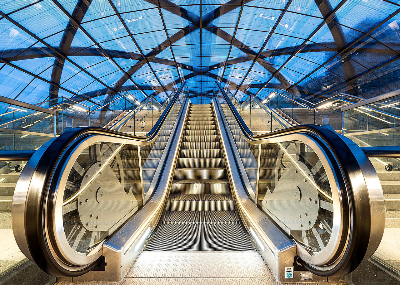 thenewstack's tweet card. A new strategy uses MCP, agentic AI and an intelligent abstraction layer to bridge the gap between old and new systems — no risky rewrite required.