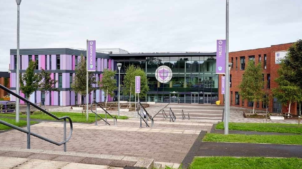 oldhamlearning's tweet card. Following school performance data being released by the government, E-ACT The Oldham Academy North has been ranked in...