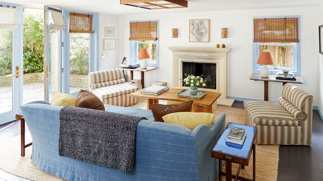 ArchDigest's tweet card. Alongside designer Michelle R. Smith, Elise Jordan and Mike Hogan went with bright sunny colors at their weekend Hamptons escape