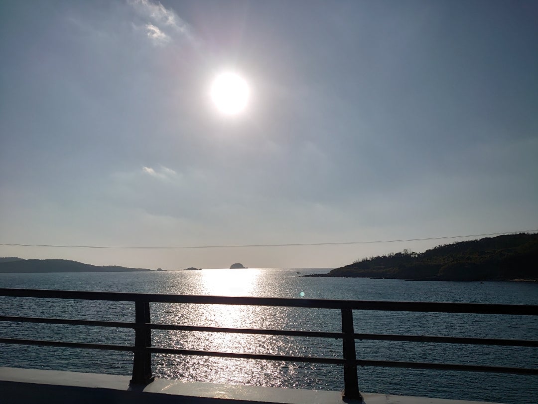 yl0501's tweet card.   　おはようございます 　平日は７時台、土日休日は起きた時間にお届けしている。日々のつぶやきコーナーです。 　昨日起きた出来事やしょうもないつぶやきなどいろ…