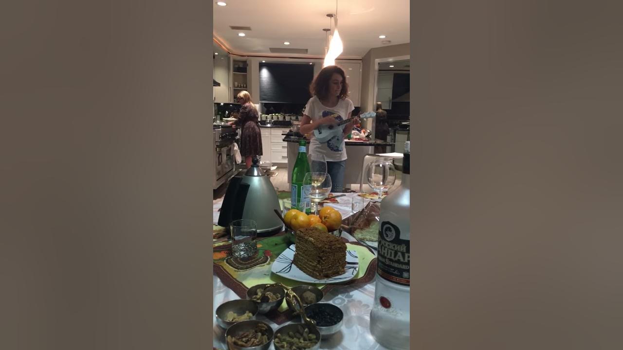 GetMyTime's tweet card. Sarah uke