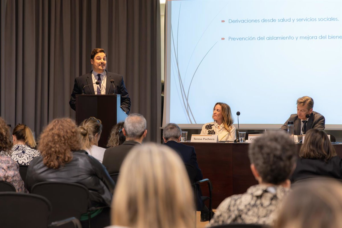 SusanaHornillo's tweet card. El Ayuntamiento de Sevilla ha presentado este miércoles en el marco del X Congreso Internacional...