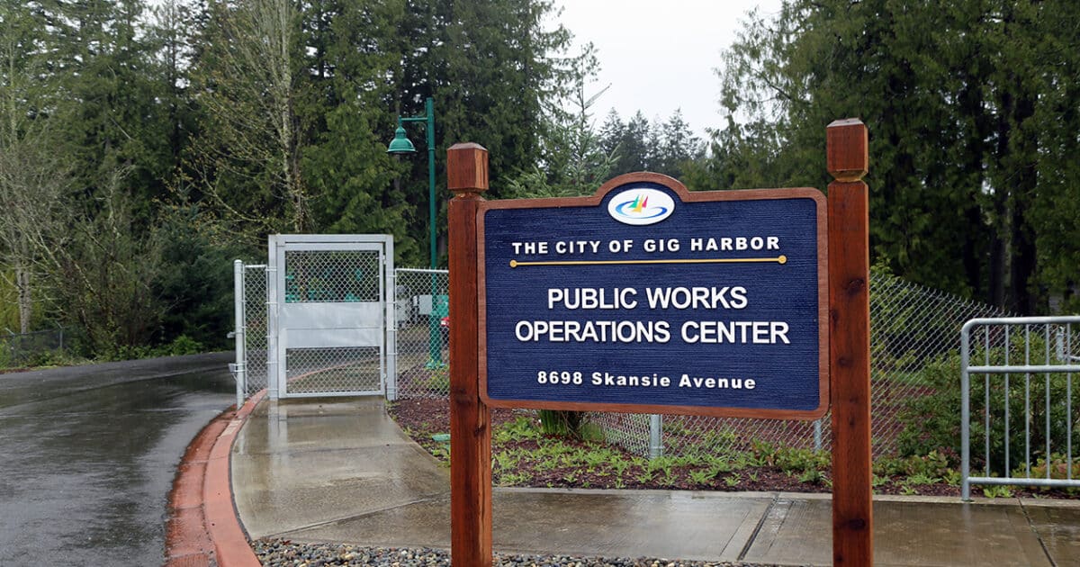 GASFuelTracking's tweet card. A Tacoma man racked up more than $52,000 of purchases using fuel cards stolen from city of Gig Harbor-owned vehicles.