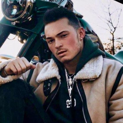 Tweet card summary image