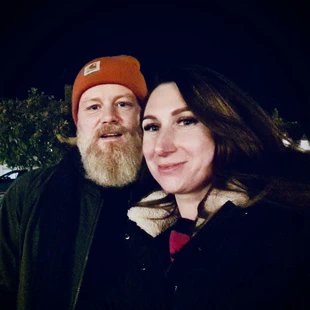 t_pk's tweet card. One community, thousands of brands, and a whole lot of second-hand style. Ready to get started? Here’s how it works.