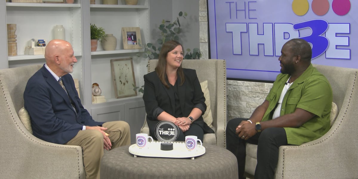 PLSprogram's tweet card. Mid-career professionals come together to face critical challenges and help solve world problems.