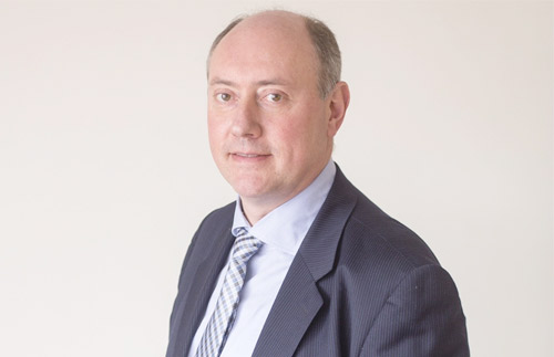 BlogIT_BE's tweet card. Naast deze psychologische tactieken heeft cybercrime ook een psychologische impact op slachtoffers. De meeste mensen denken dat de impact