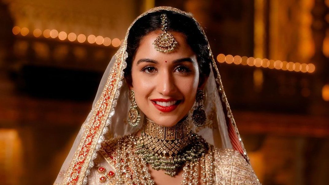 VOGUEIndia's tweet card. Yash Agarwal, creative director of Birdhichand Ghanshyamdas Jaipur, gives us an all-encompassing insight into the craft