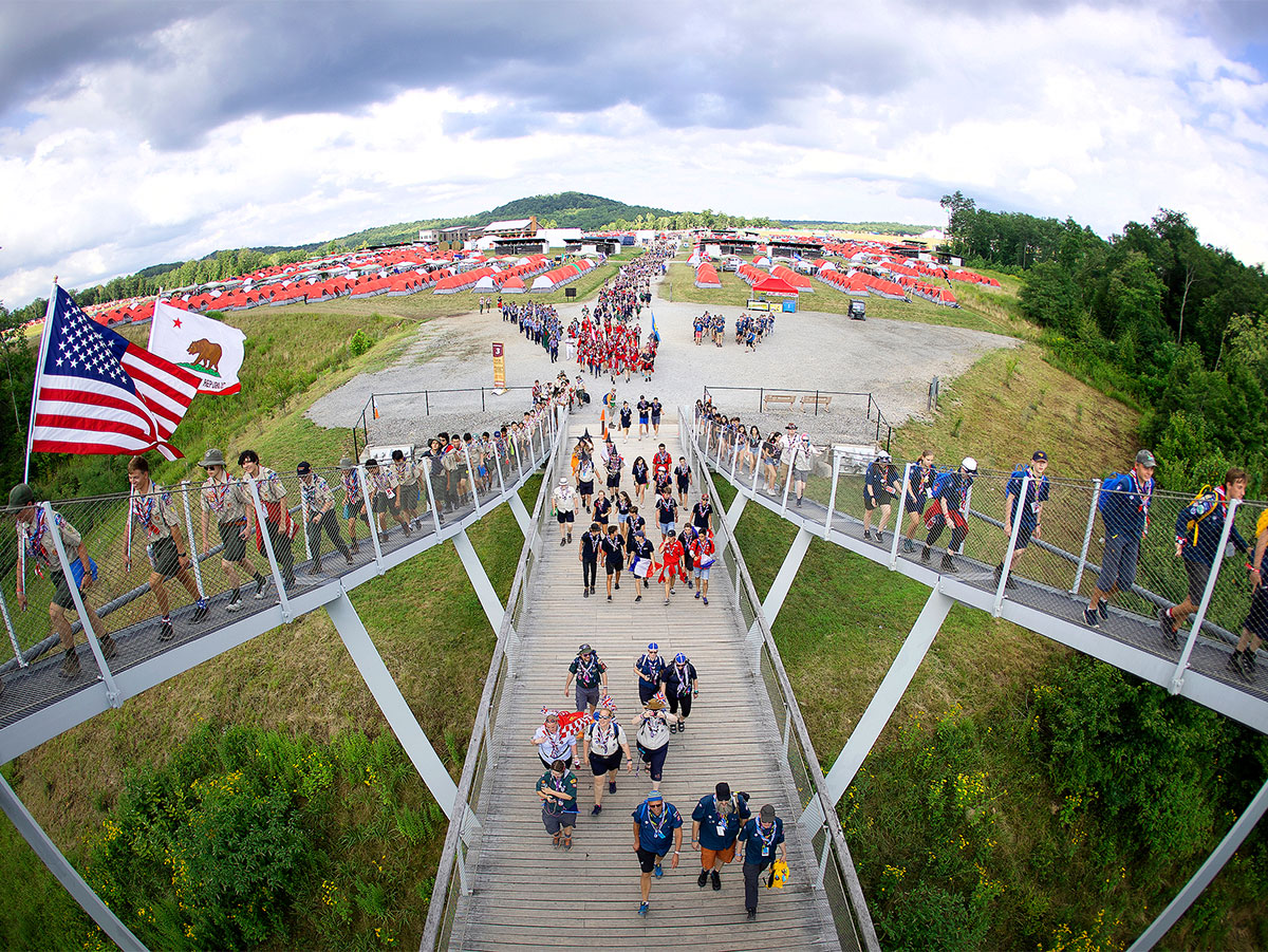 scouting's tweet card. Get in the Jamboree spirit! The summit of Scouting fun is here.