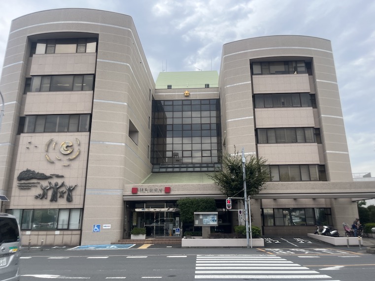 ishiitakaaki's tweet card. 脅迫クルド人を強制送還させる 私はクルド人に昨年9月に脅迫された。そのクルド人は逮捕されたものの、昨年10月に不起訴になり、日本に居残っているらしいことは、これまで伝えてきた。多忙で遅れてしまったが、このほどそのクルド人