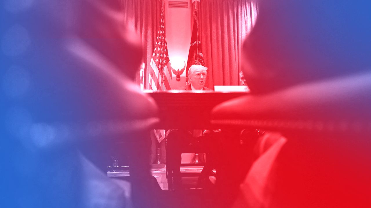 NewYorker's tweet card. On Trump the Almighty and his so-far quiescent capital.