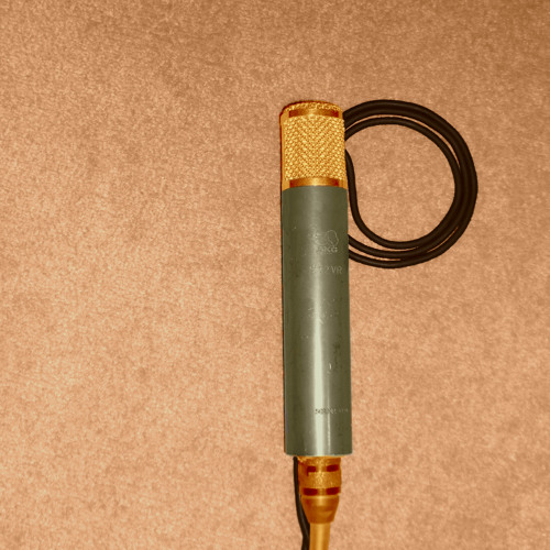 PhantomPowerSF's tweet card. A Suite For "The Sum Of Her Parts"