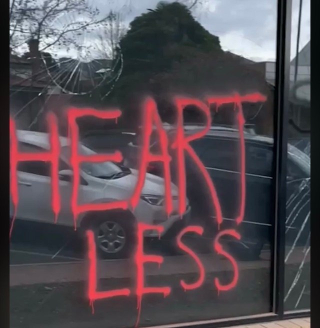 backlashblogs's tweet card. Received anonymously via email: “With the closing of the duck shooting season occurring early June, the ALF thought Jacinta Allan’s office deserved a closing message after the bloodshed she allowed…