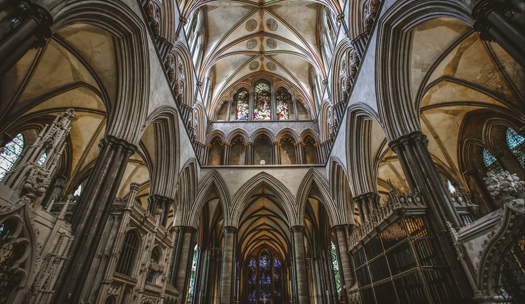 SNewsOnline's tweet card. Dahua Technology safeguards the 800-Year-Old Magna Carta at Salisbury Cathedral with a low-light surveillance.