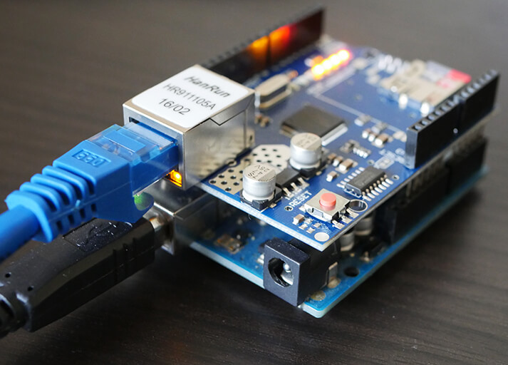 arduinomylifeup's tweet card. Setup a simple web server with the Arduino.