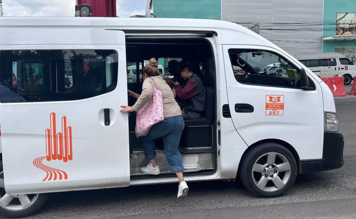 lopezdoriga's tweet card. El alza del pasaje en Edomex permitirá garantizar la modernización y viabilidad de la prestación del servicio de transporte público