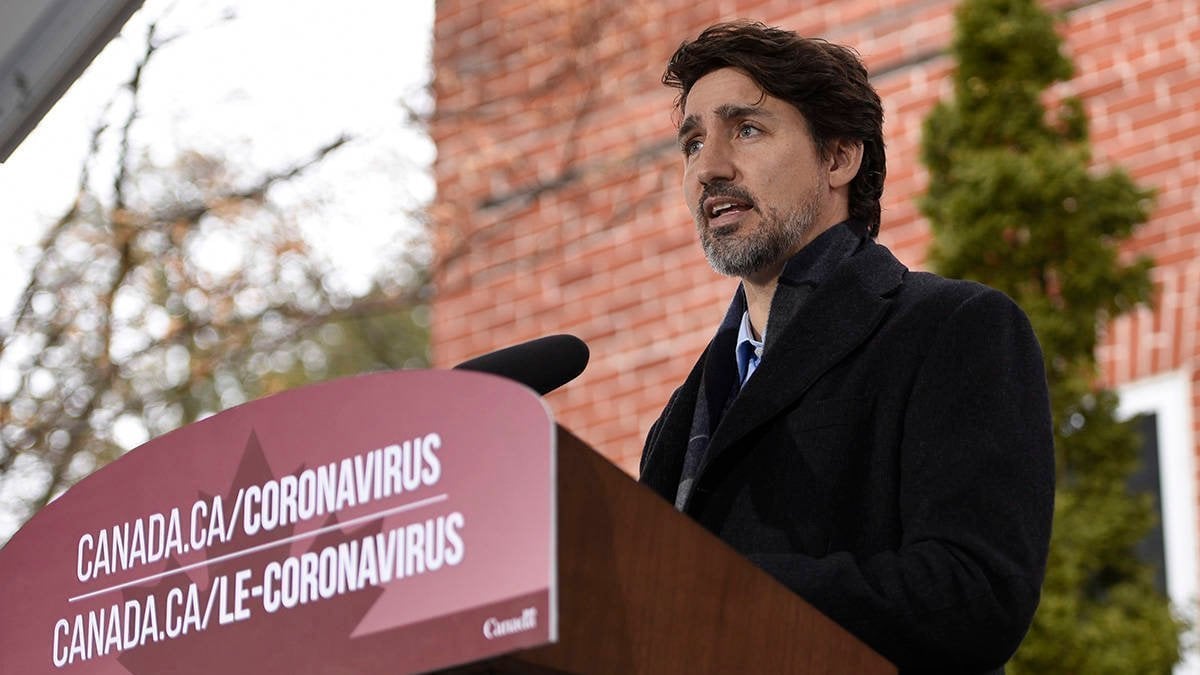 aceofcrypto2's tweet card. No mandatory Covid-19 vaccine in Canada