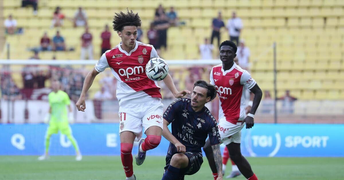 sports_rl's tweet card. Ligue 1 : que manque-t-il au FC Metz pour enfin décoller ?