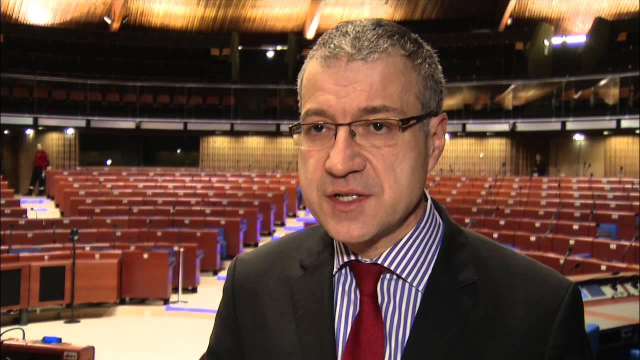 LabexRefi's tweet card. Présentation du Labex Réfi (with English subtitles)