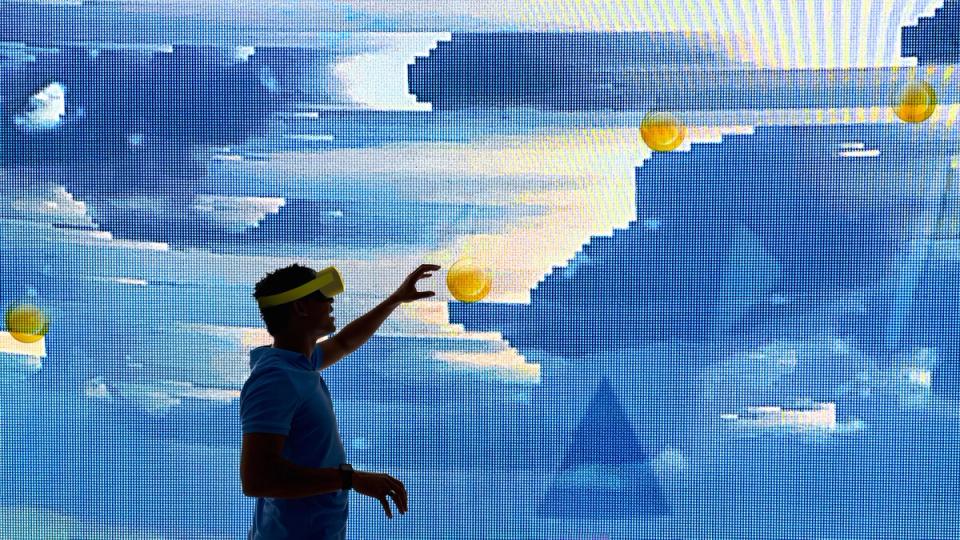 metabash_web3's tweet card. The struggling platform reported losses of $3.7 billion in the second quarter, though CEO Mark Zuckerberg remains "fully committed" to the metaverse and AI.