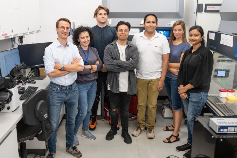 ICHF_PAN's tweet card. 💧 Small-scale science with large-scale impact. As part of the 🇪🇺 #BS4S Postdoc Programme, Dr. Jan Guzowski’s group at IChF is welcoming postdoctoral researchers interested in exploring how...