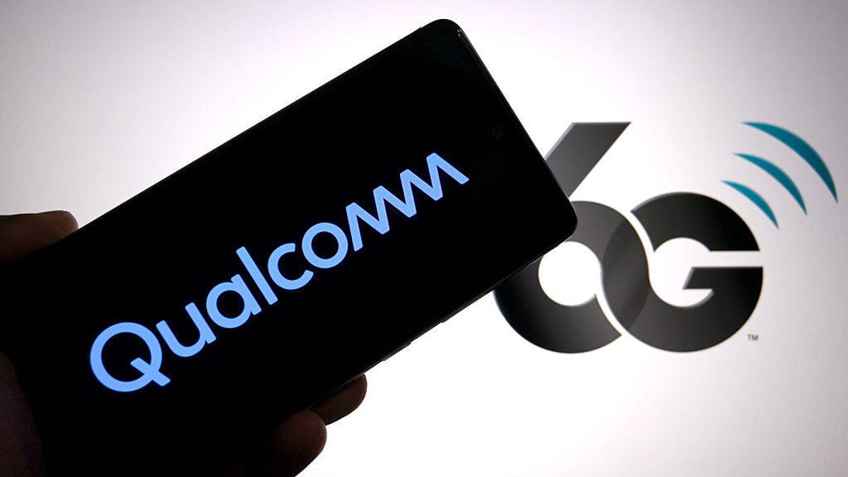 Fork_It_Tech's tweet card. We're edging closer to yet another technology transformation. "6G will provide context" to help AI agents get things done, says Qualcomm CEO Cristiano Amon.