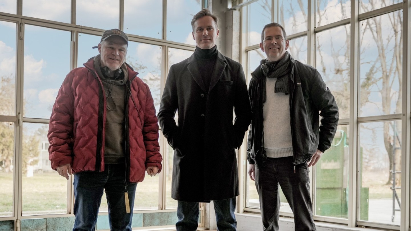 THR's tweet card. The disgraced former star is starting from the bottom again, working on low-budget indie films and, he tells The Hollywood Reporter, practicing "behavioral sobriety."