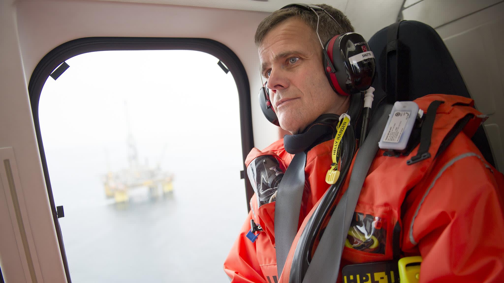 ruperthuttonpwc's tweet card. ISS adds to chorus of calls to reject package for incoming chief Helge Lund