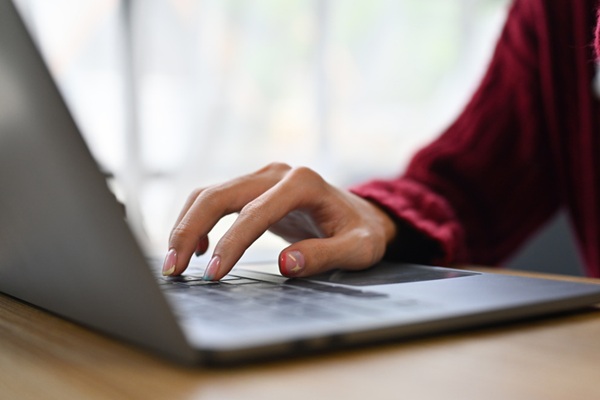 CEBSProgram's tweet card. We recently surveyed Canadian students to see how many times they typically access the online practice exam for a course in the Certified Employee Benefit Specialist® (CEBS) designation.