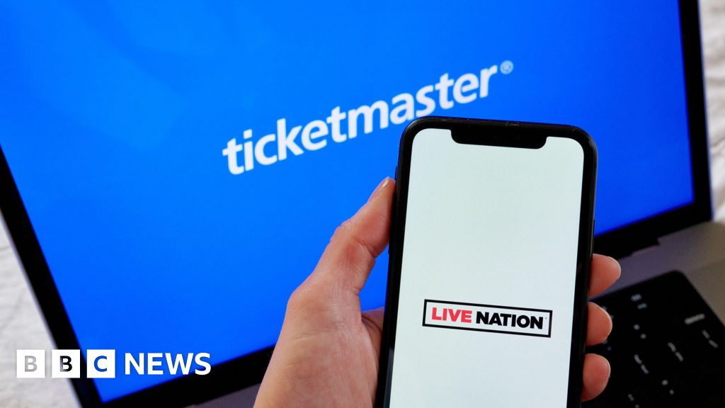 CompSciRoberts's tweet card. Ticketmaster confirms data hack