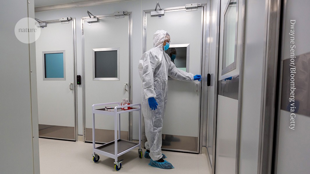 ManuComplexity's tweet card. Nature - Massive study of nearly 26 million research papers measures the consequences of striking out in another research area.