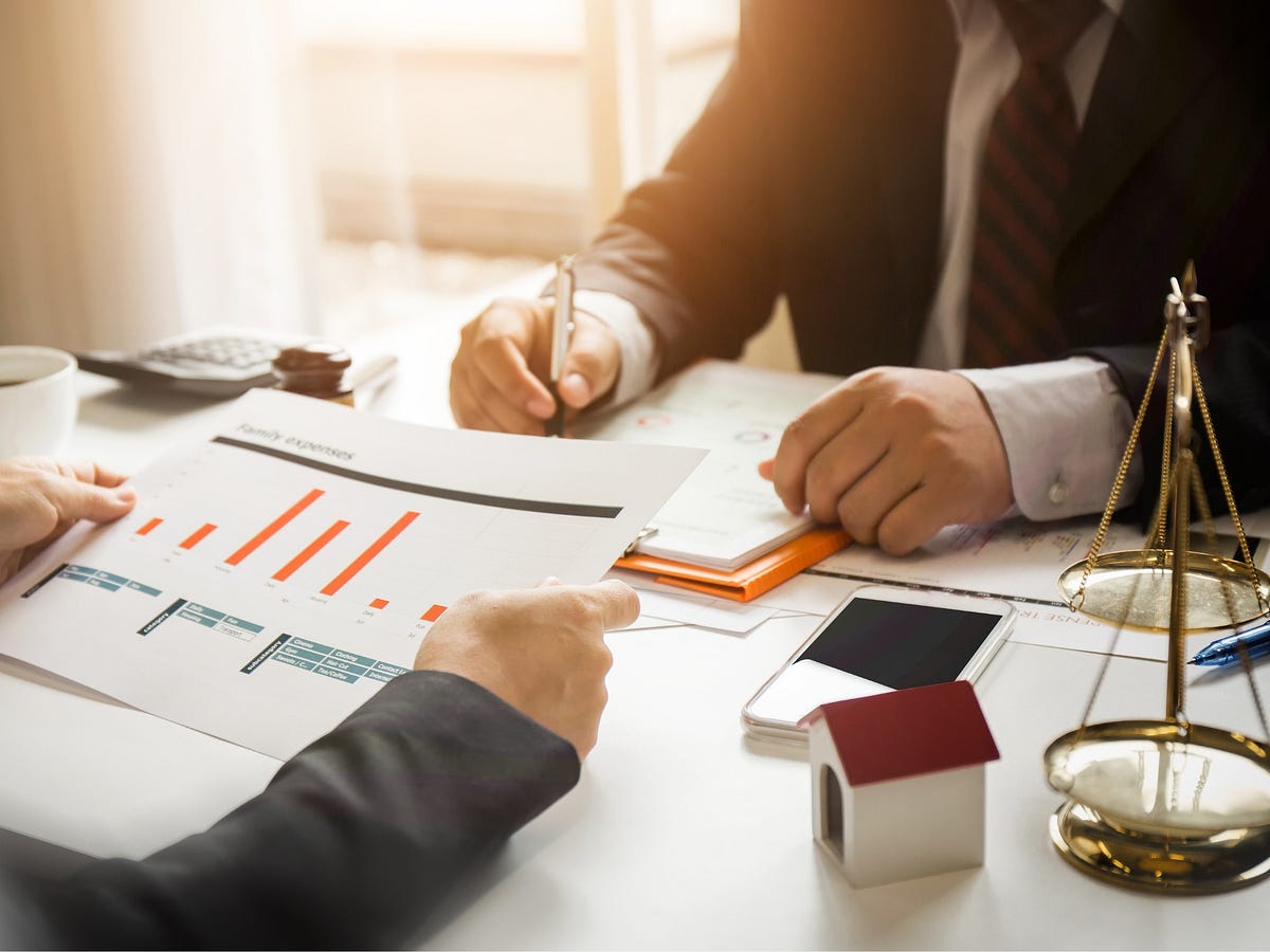 NLgrowth's tweet card. “Six in 10 (60%) limited company directors would borrow to grow their business if they did not have to put hard-earned assets like savings…