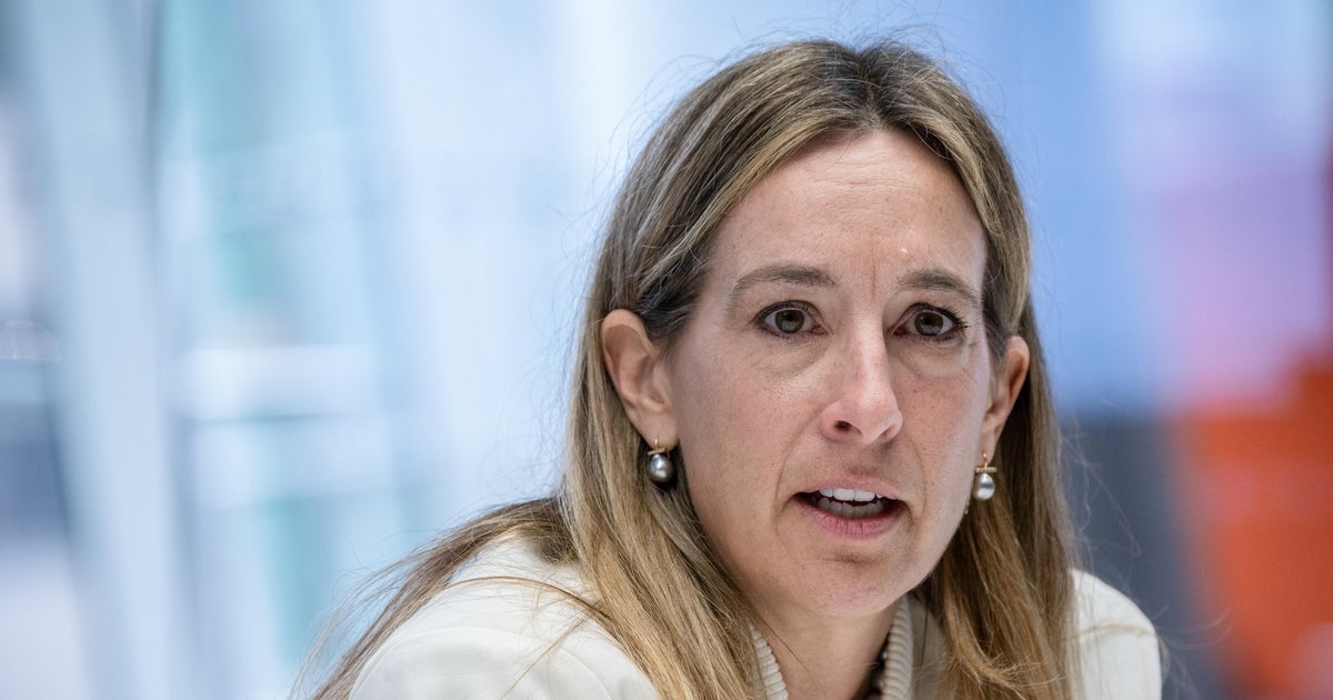 davidbarry0's tweet card. The National Archives admitted a technician had erred in releasing Rep. Mikie Sherill's "entire record."