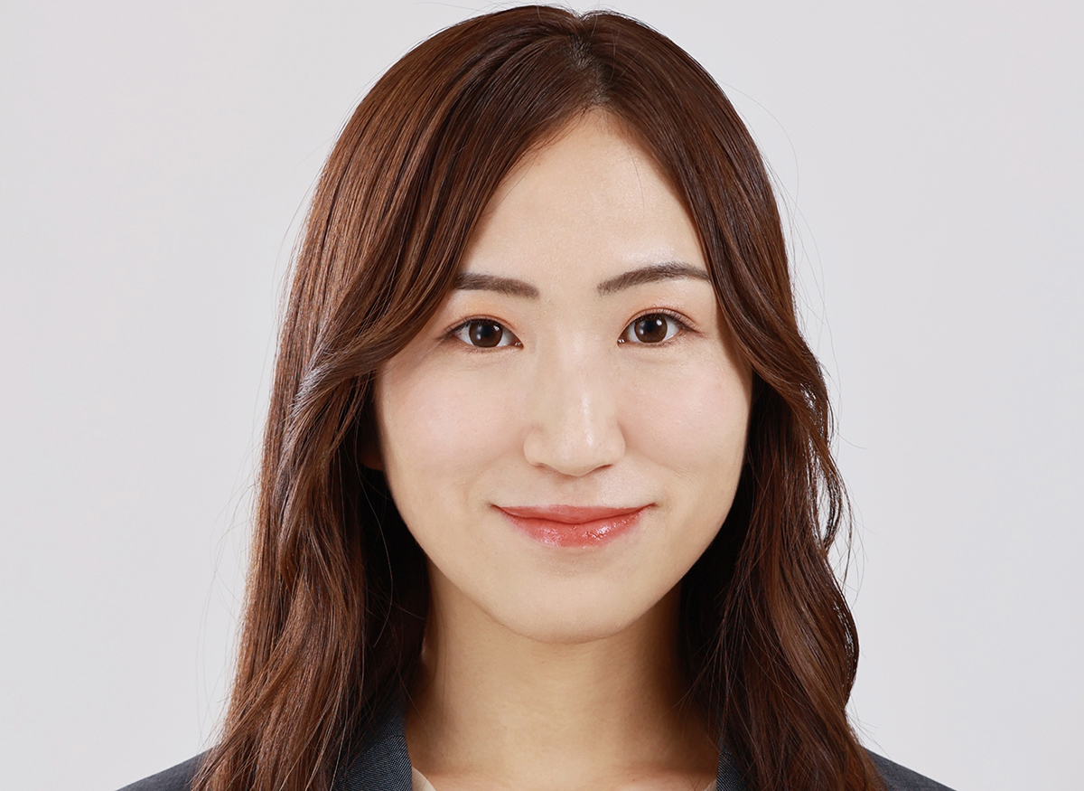 uwcse's tweet card. Despite their increasing potential and popularity, LLMs can often get facts wrong or even combine tidbits of information into a nonsensical response, also known as hallucinations. For Akari Asai...