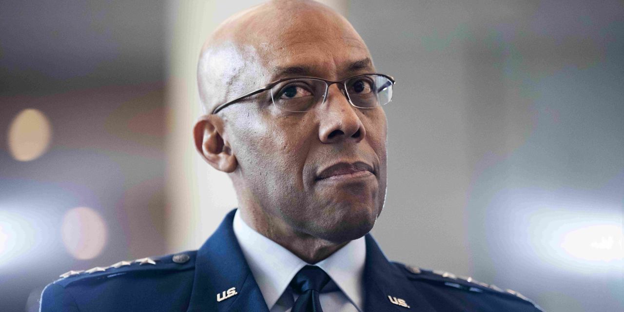 joshsmith's tweet card. If an executive order is enacted, it could fast-track the removal of admirals.