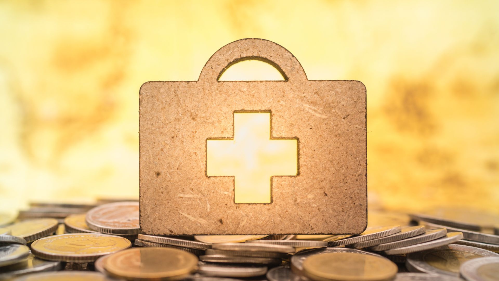 FierceHealth's tweet card. At Fierce Healthcare, we keep track of all the venture capital being funneled into the health tech and digital health industries. | Mandolin raised $40 million for its AI automation platform for...