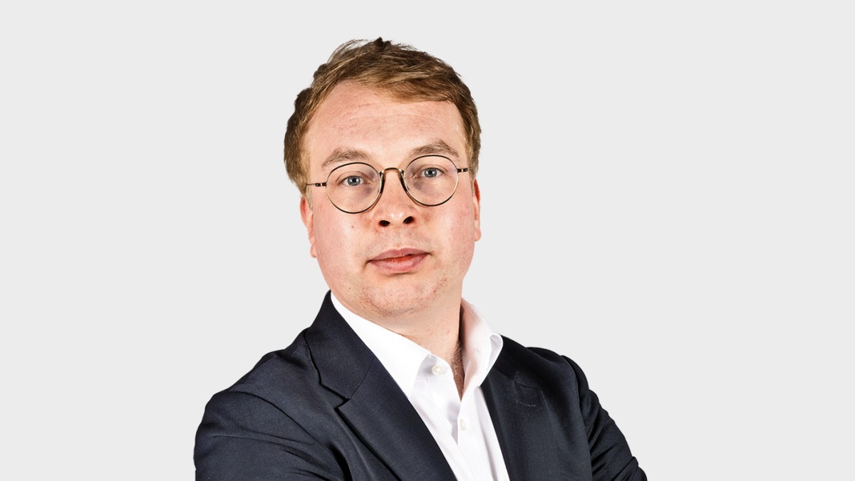 SebastianEPayne's tweet card. The Resolution Foundation want to make life better for the poorest in society but its noble aims result in policy that stifles growth and penalises the rich