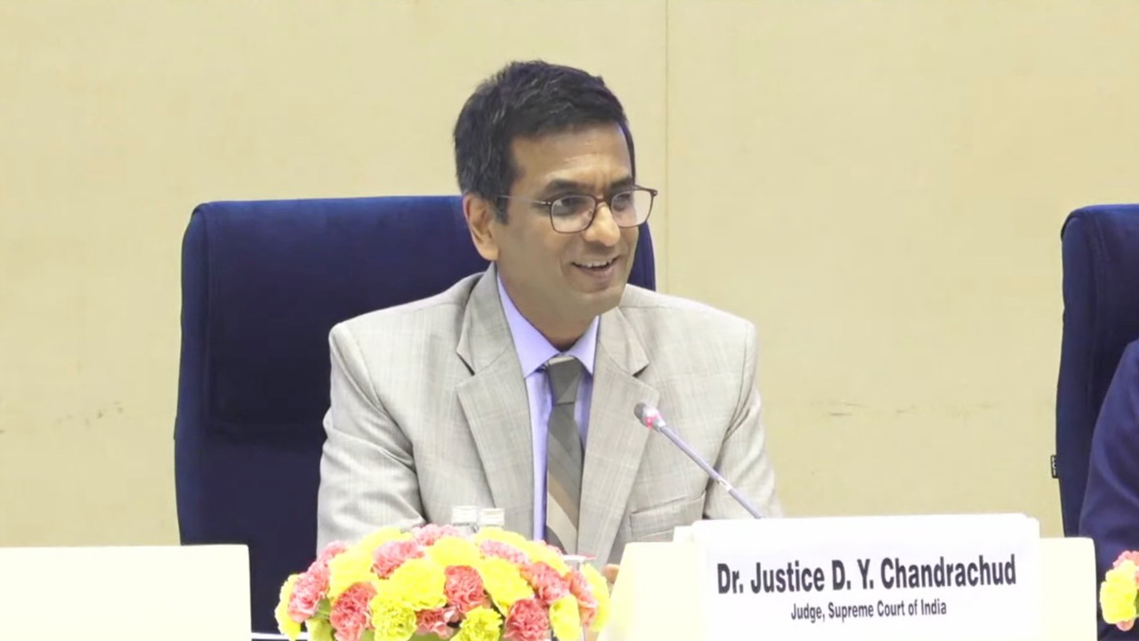 LiveLawIndia's tweet card. Justice D.Y. Chandrachud presided over and delivered the Convocation Address for the 11th Convoca