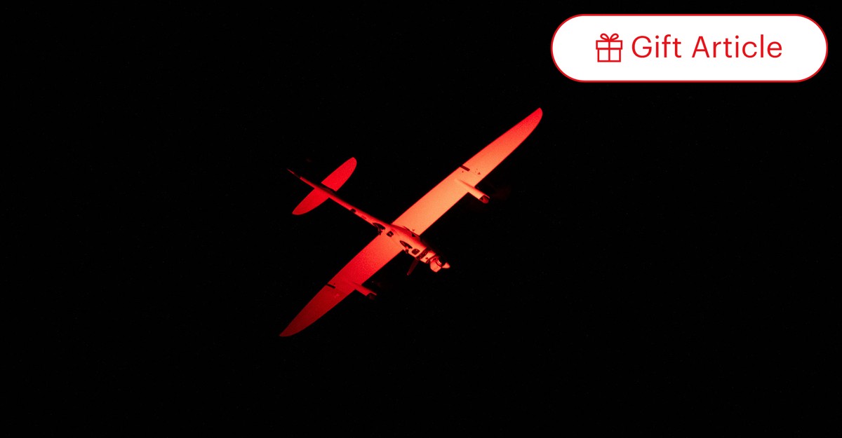 anneapplebaum's tweet card. Negotiations have stalled. Trump keeps changing his policies. Ukrainians, backed by Europeans, are taking matters into their own hands. ​​​