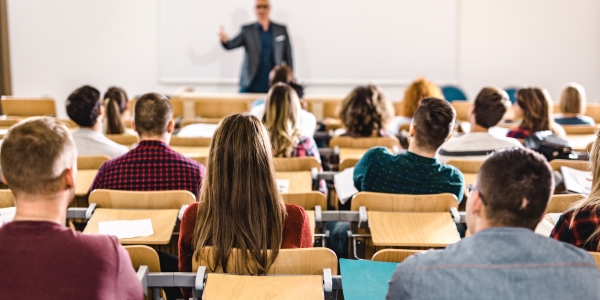 tes's tweet card. DfE also tells schools that live-streamed lessons are the ‘preferred’ approach to remote education